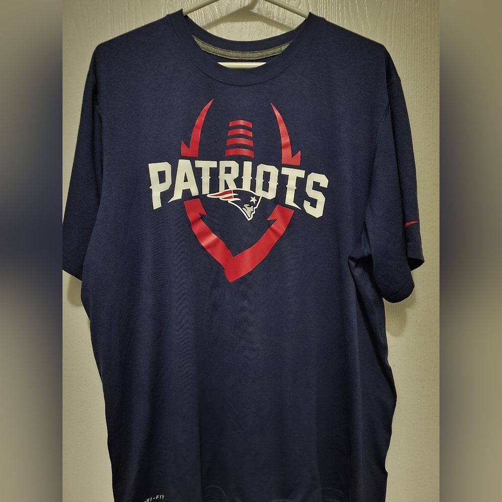 Mens New England Patriots Shirt